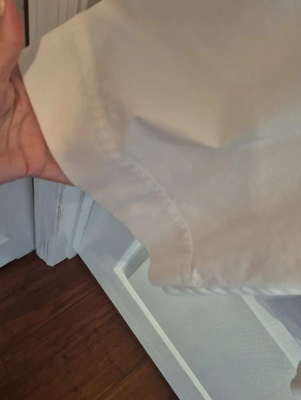 Eileen Fisher White Cotton Twill Capri Pants